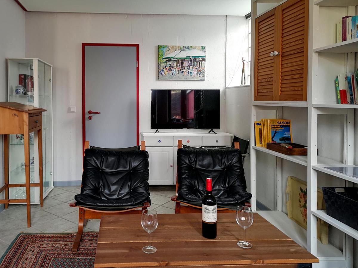Gemuetliches Ferienhaus - Ankommen Und Wohlfuehlen Husum  Luaran gambar