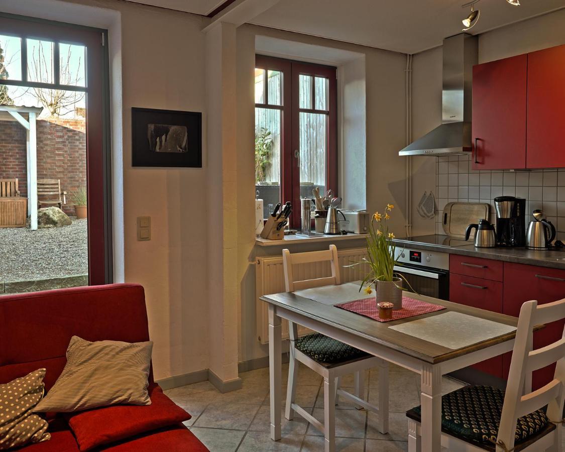 Gemuetliches Ferienhaus - Ankommen Und Wohlfuehlen Husum  Luaran gambar